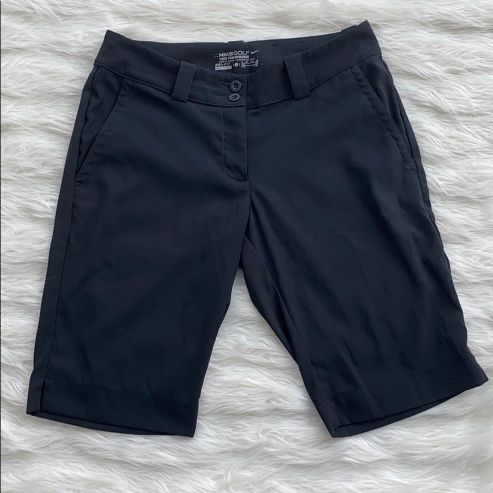Nike | Black Bermuda Golf Shorts